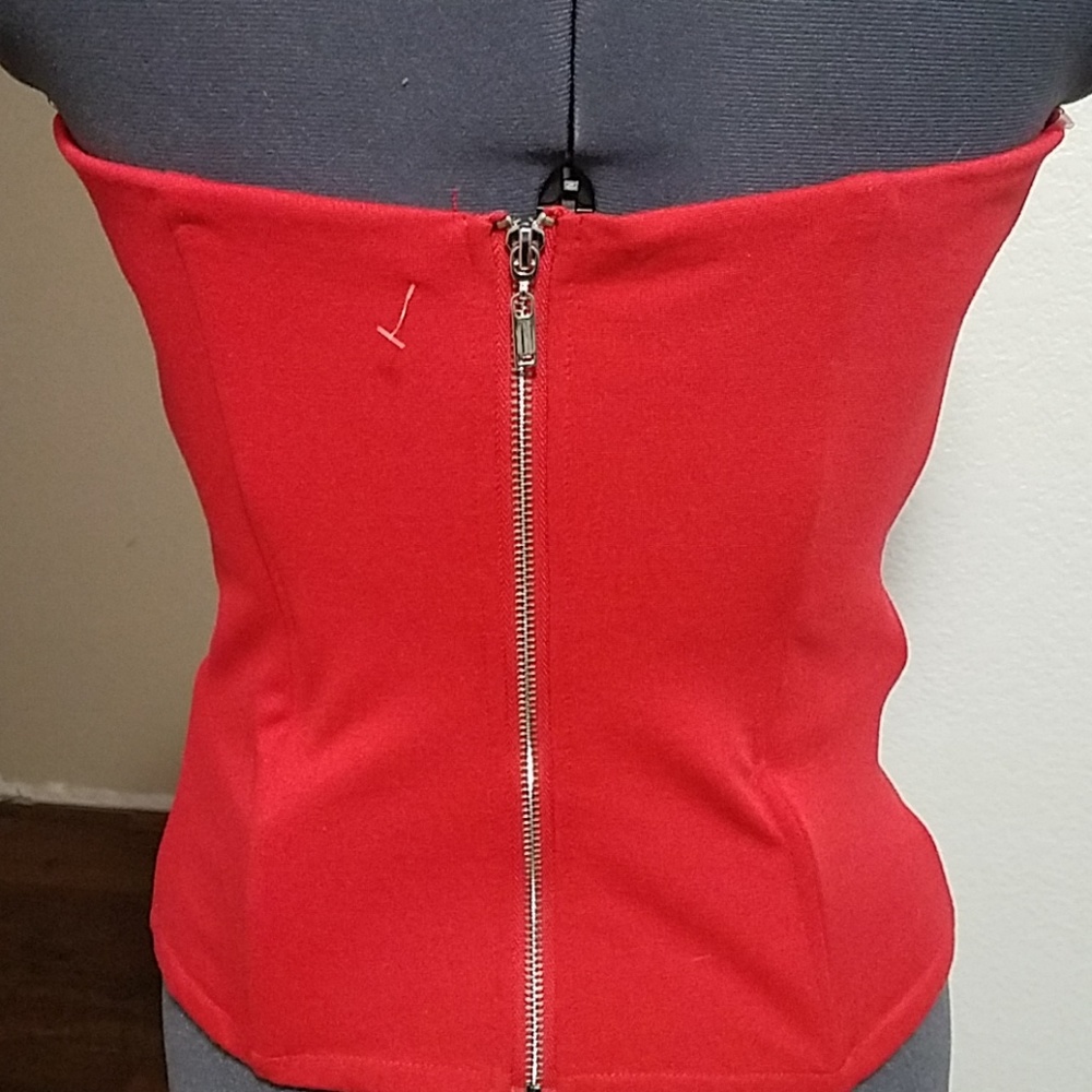 Top - Picture 2 of 2
